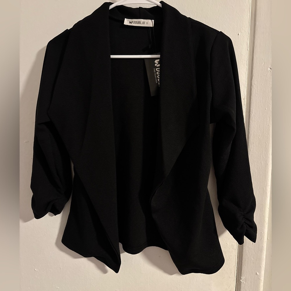 Doublju Elegant Black Garment